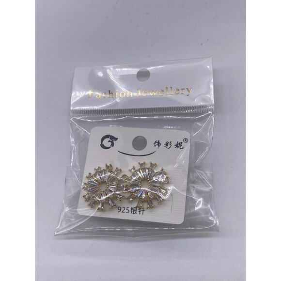 Elegant Womens Sunburst Earrings Zircon Detailing 925 Silver Post Gold Finish - Picture 2 of 8